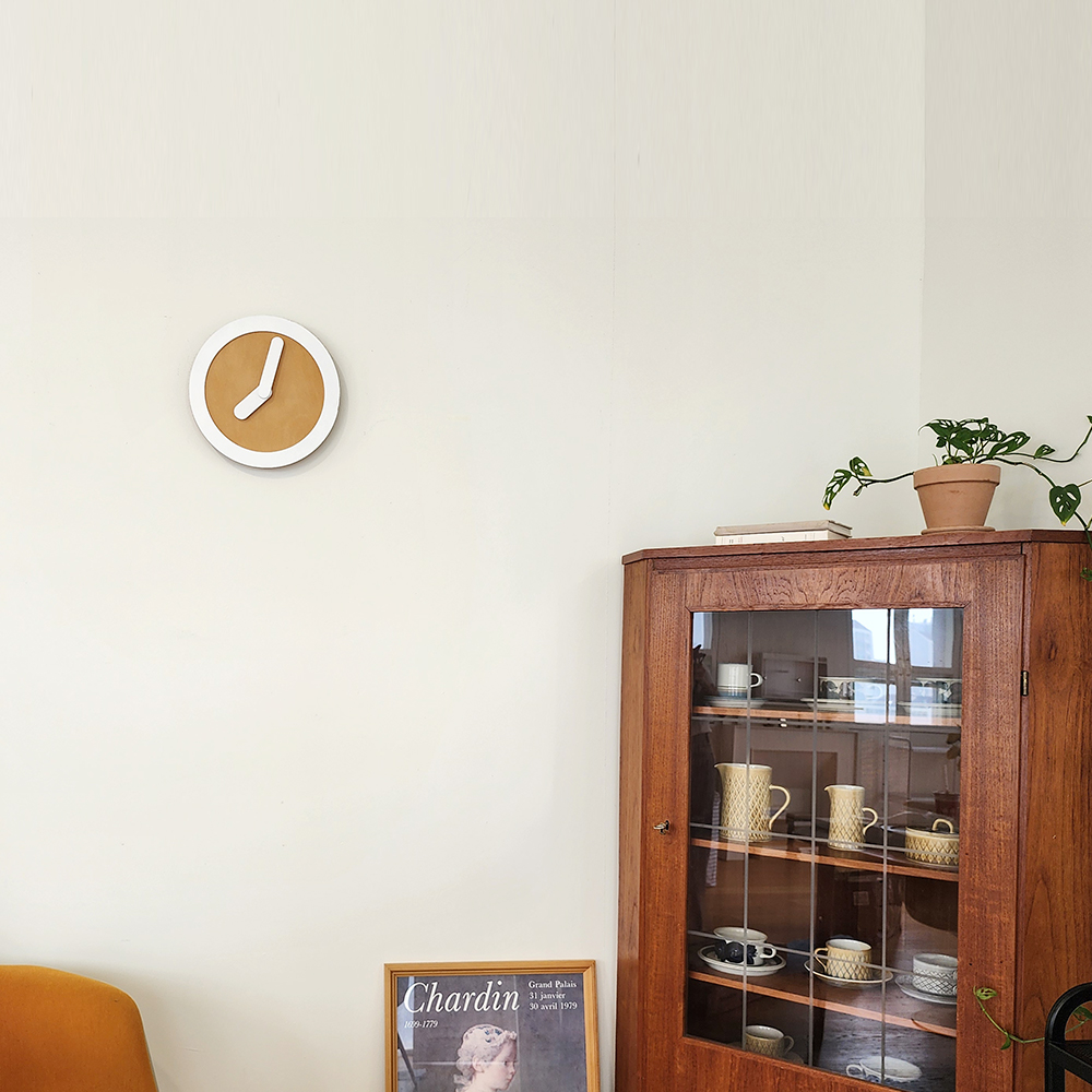 노바리빙 라운드 심플 무소음 벽걸이 벽시계 - 상세 이미지 3