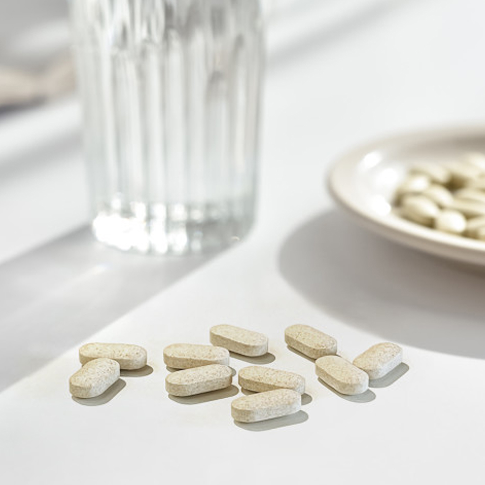 데일리 온가족 천연부원료  지용성 비타민 BD 노인 이문비타민 종합 바이타민 어르신 종비 180정, 3개 - 상세 이미지 5