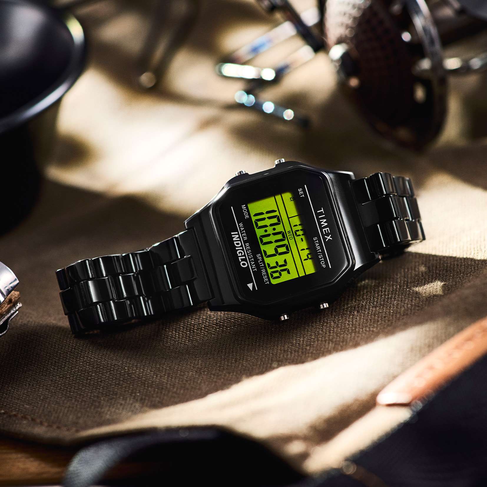 타이맥스 TIMEX 남성 손목시계 클래식 디지털 타일 컬렉션 TW2V20000 블랙 - 메인 이미지