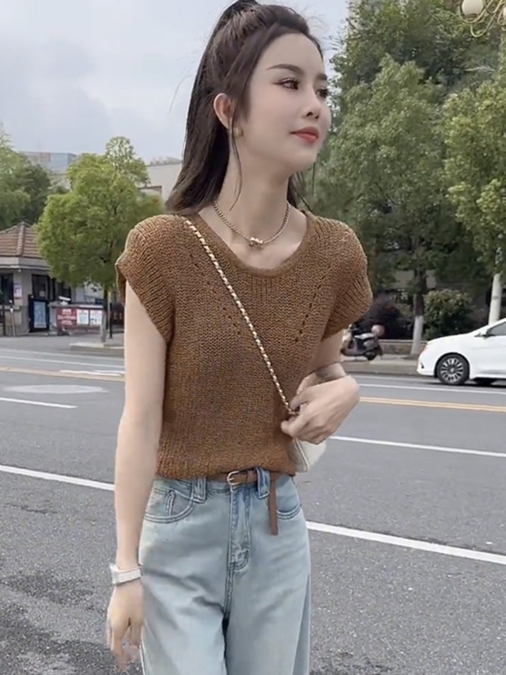 소녀시대 유리 니트 민소매 나시 인스타그램 루즈한 펀칭 의상 옷 패션 - 상세 이미지 4