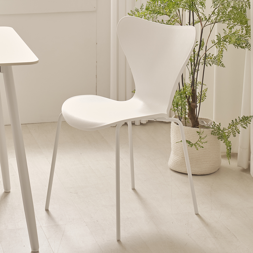 나인 체어 디자인 체어 인테리어 편한 식탁의자