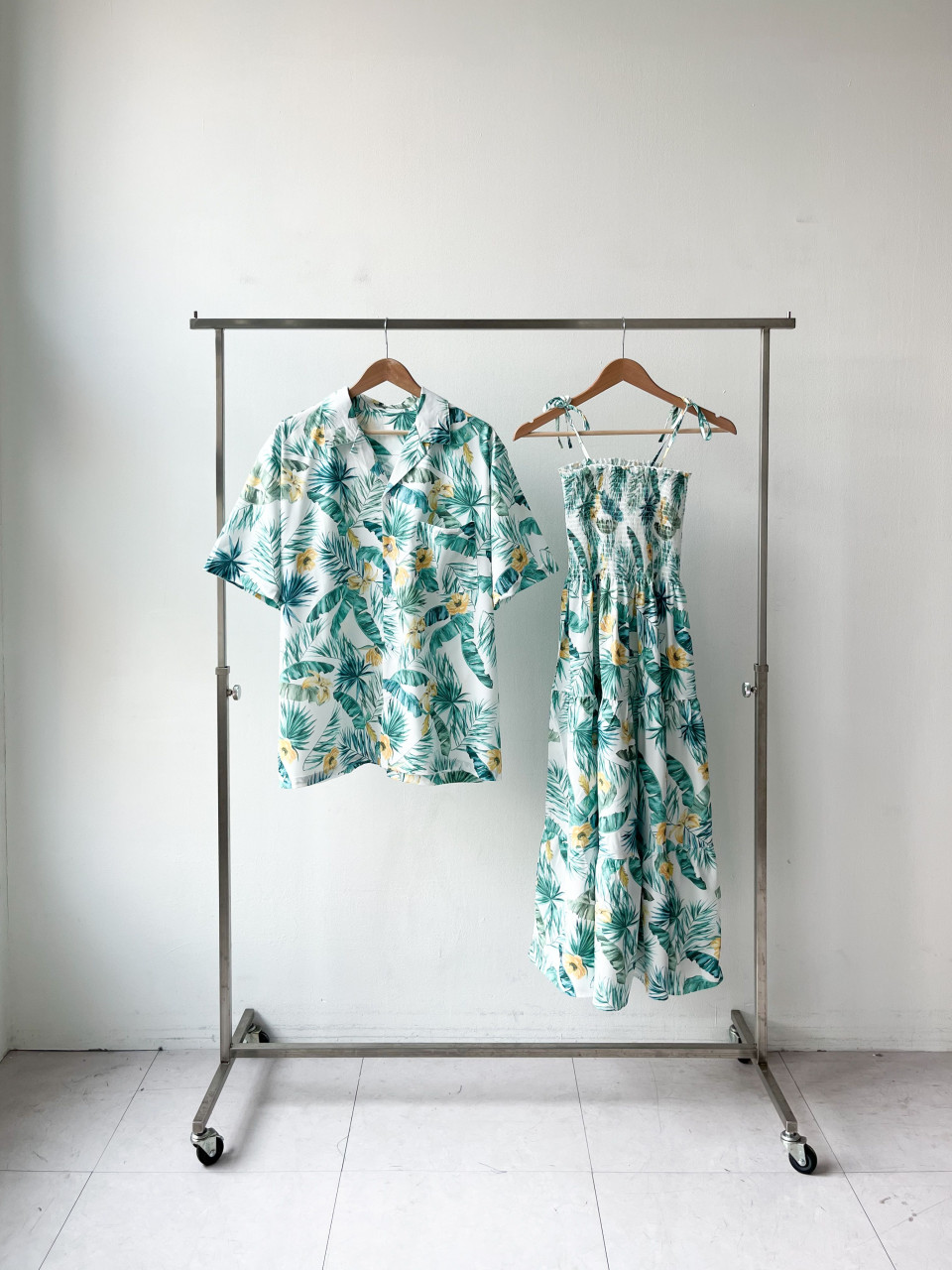 로라벨 시드 커플 시밀러룩 롱원피스 여름 휴양지 뷔스티에 나시 원피스 반팔 셔츠 신혼여행 - 상세 이미지 5