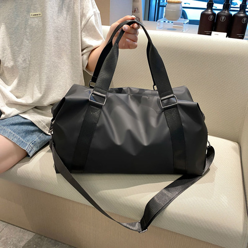 여행용 보스턴백 가벼운 1박2일 여행 가방 캐리어 결합 보조 짐가방 M922705