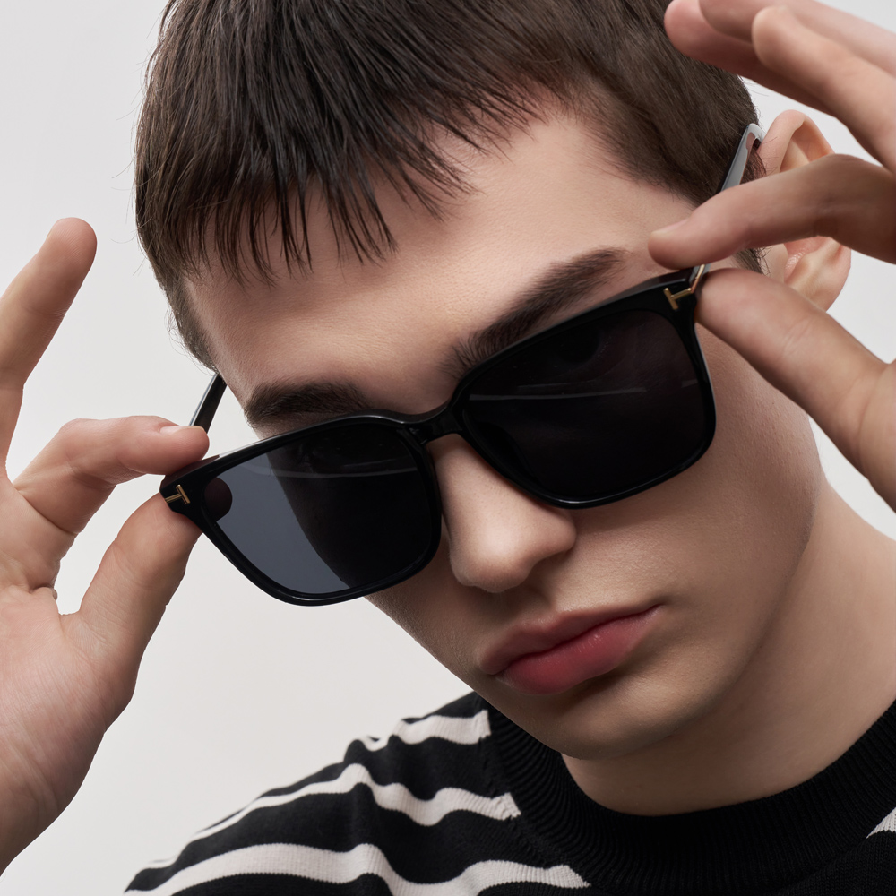 투디터 SAM 틴트 선글라스 자외선차단 99.9% 빅 사이즈 오버 UV400