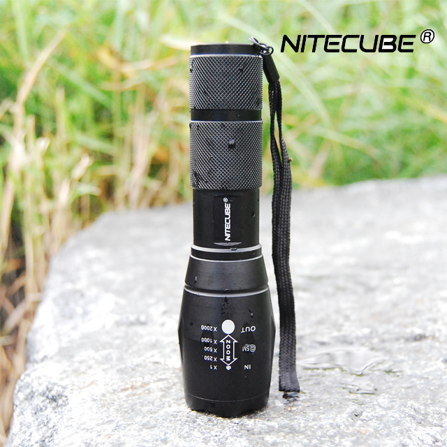 P50 건전지 겸용 손전등 C타입 충전 LED후레쉬 줌라이트 삼성배터리 포함