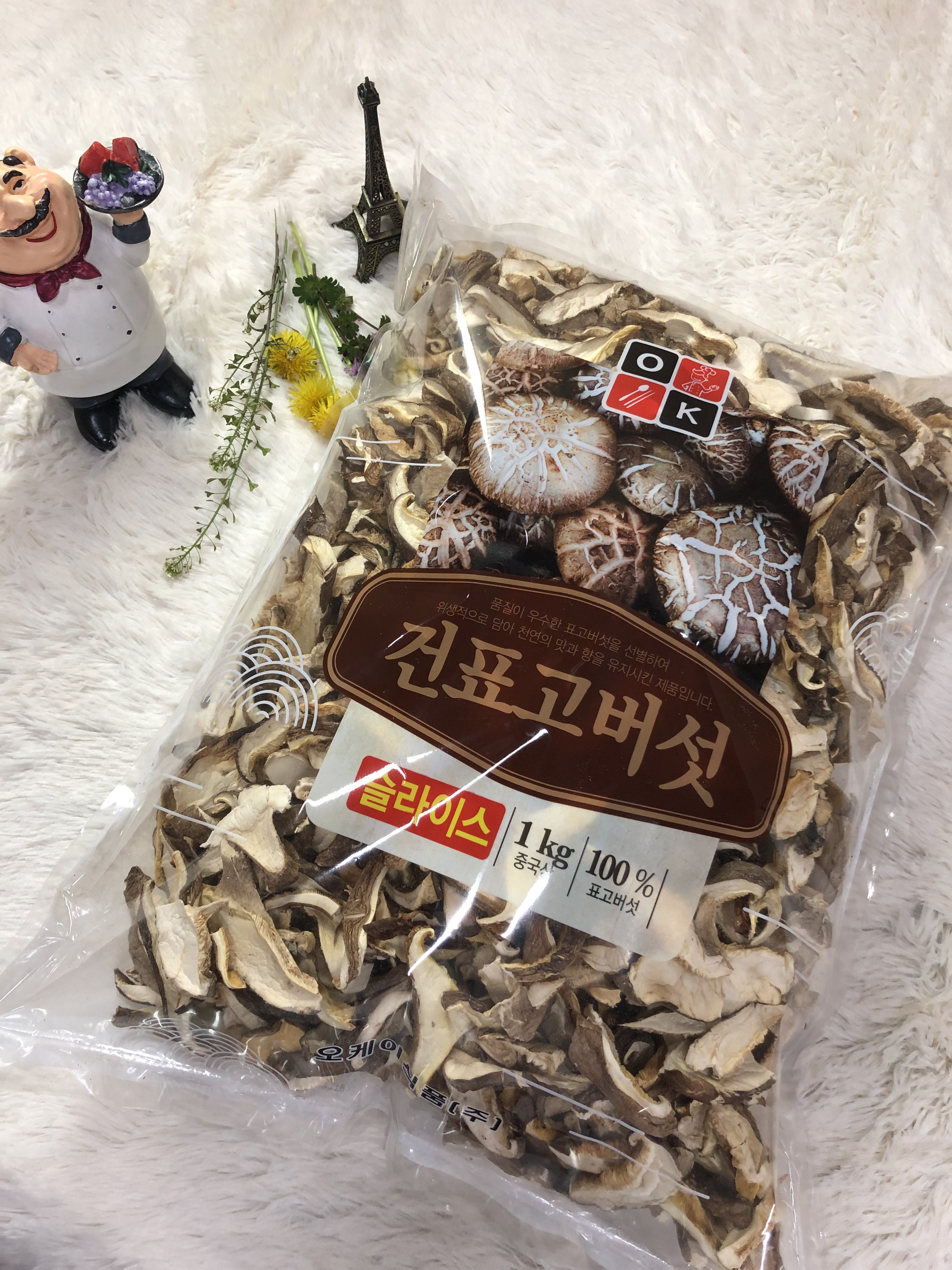 특A급 건표고버섯 1Kg 슬라이스 채 말린 버섯 500g 마른 표고버섯 맛집 식자재마트 - 상세 이미지 2