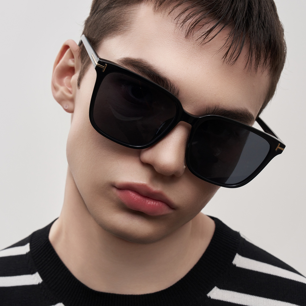 투디터 SAM 틴트 선글라스 자외선차단 99.9% 빅 사이즈 오버 UV400