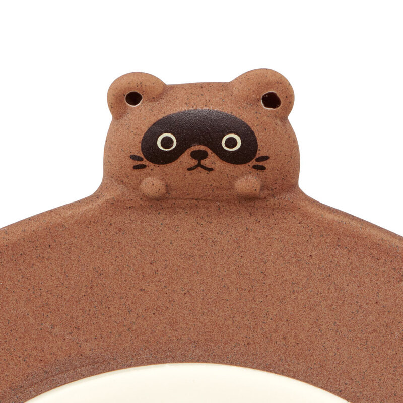 스케이터 너구리 TANUKI 캐릭터 다이컷 도자기 중간 접시 18cm CHPL18D - 주방·식기 - 하카타몰