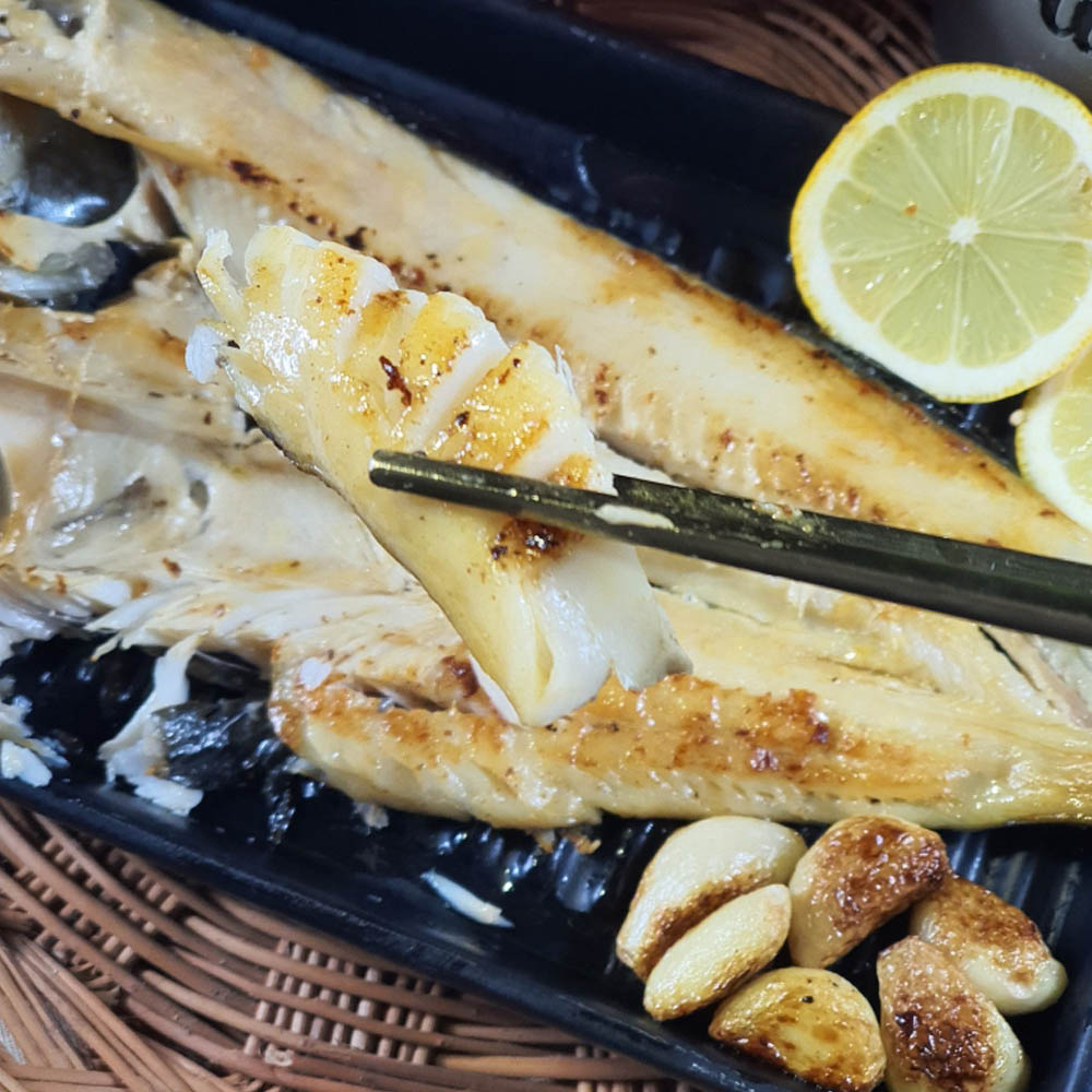 임연수어 이면수 새치생선 구이용 조림용 당일조업 반건조 손질 국내산 10미 900g - 상세 이미지 4