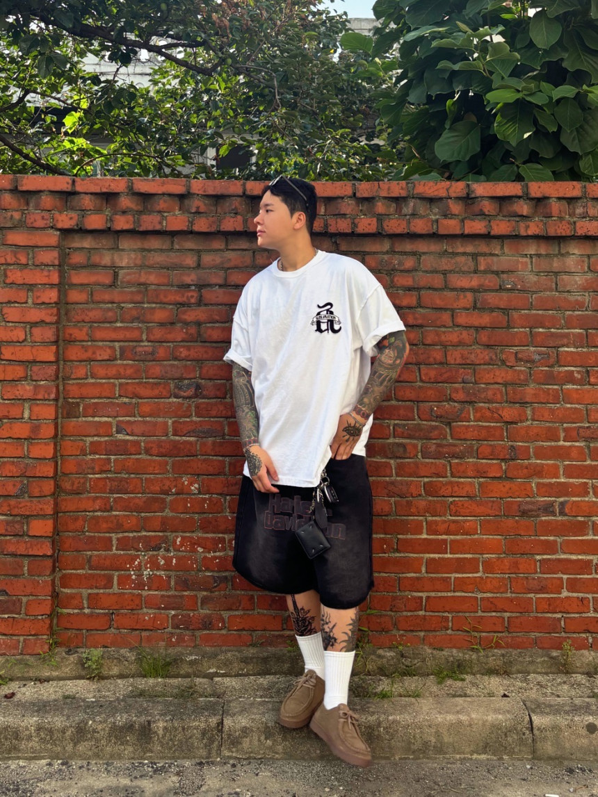 41C24EBB-67AF-493C-90EA-1C99023EC76C