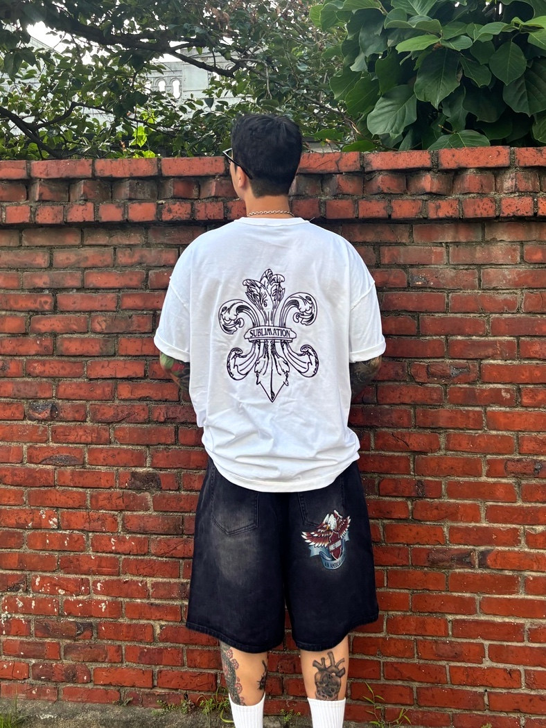 4028B852-E411-4DE6-8D48-4396E08E5ABA