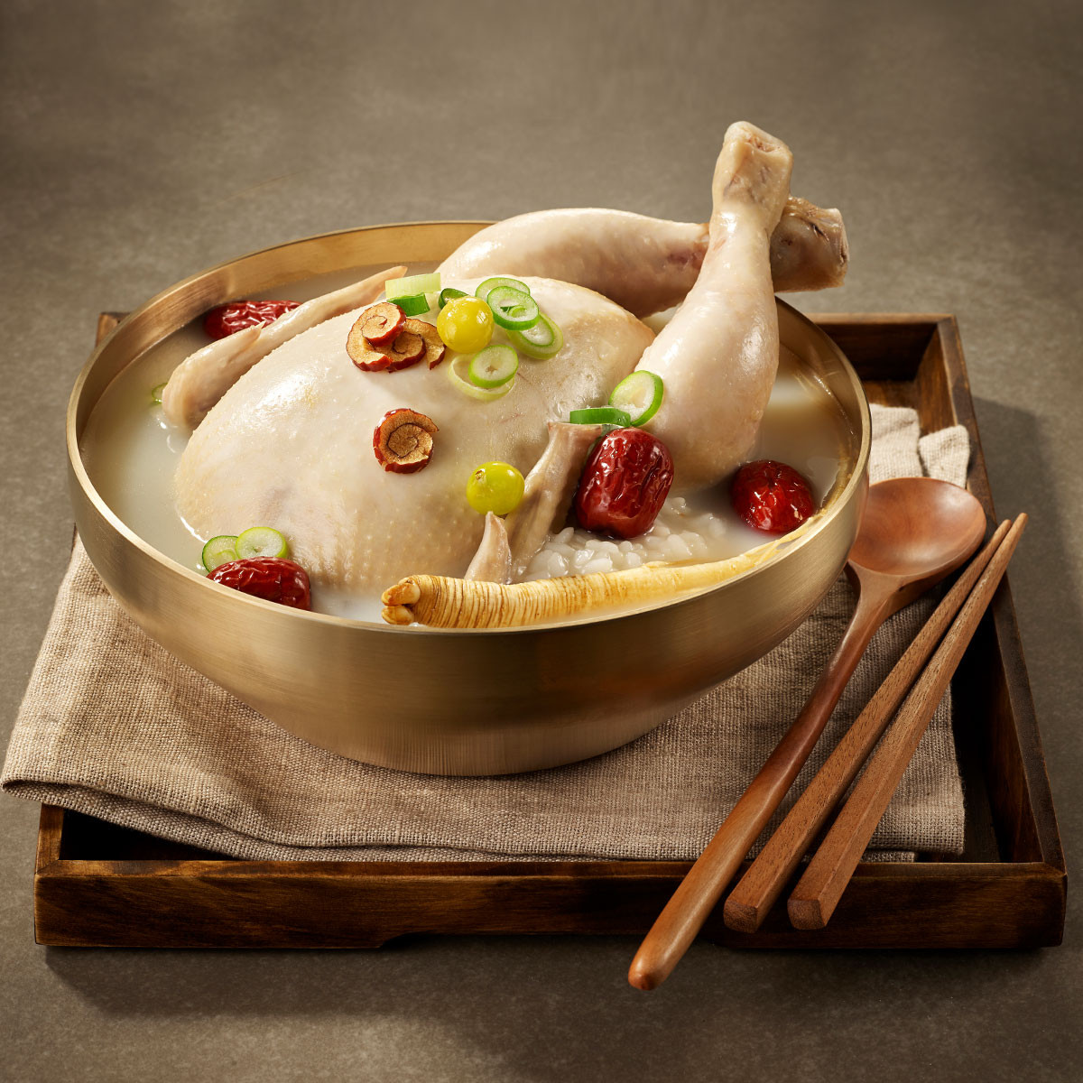 신세계푸드 올반 삼계탕 정 900g 1팩 + 1팩