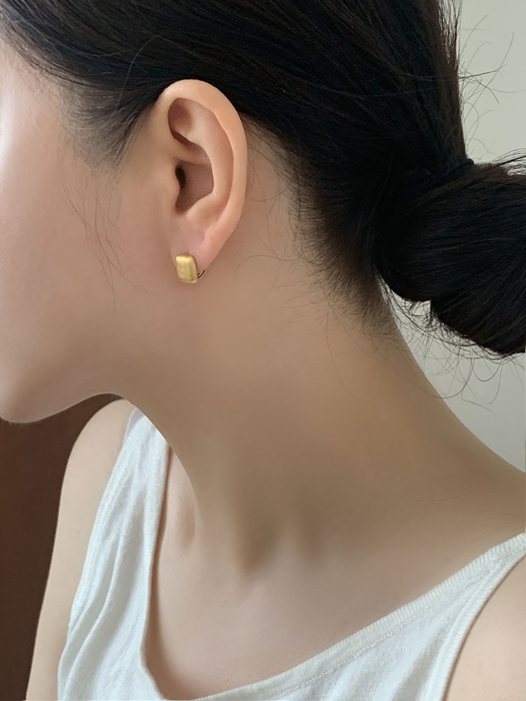 샌드 스퀘어 원터치 이어링 - 925실버 무광 매트 사각 딱붙는 데일리 링귀걸이 이미지 8