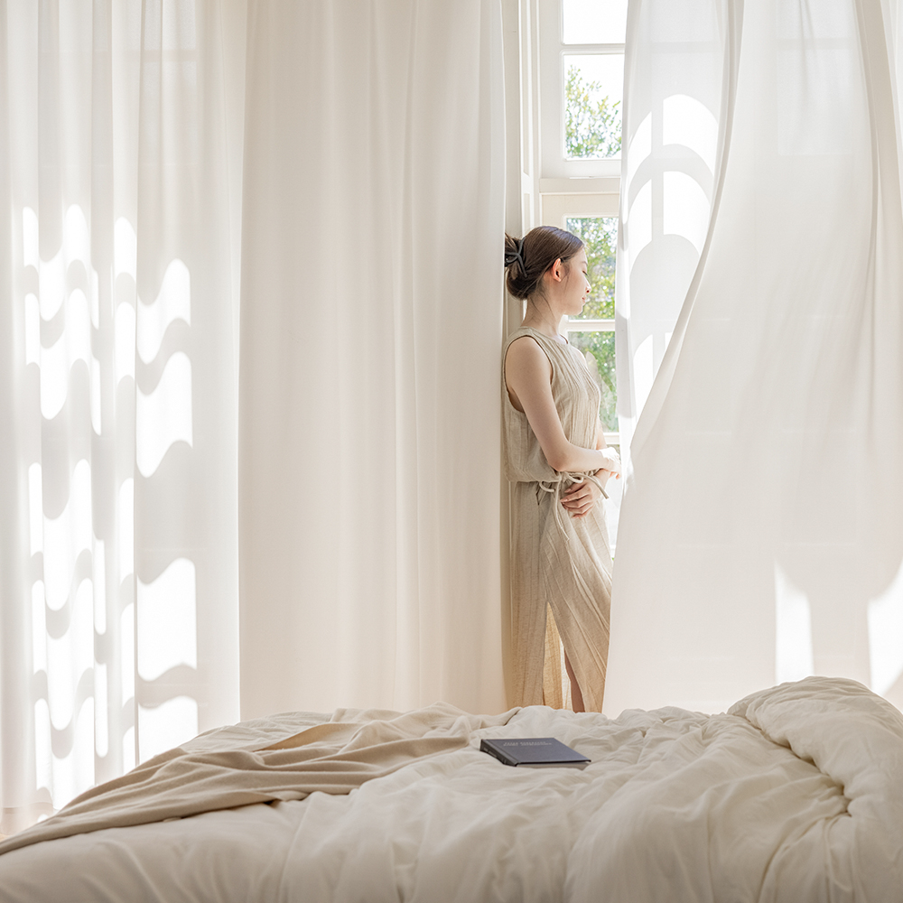 소르르 이음선 없는 형상기억 차르르 쉬폰커튼 비침없는 화이트 맞춤제작 나비주름  안방 120x265