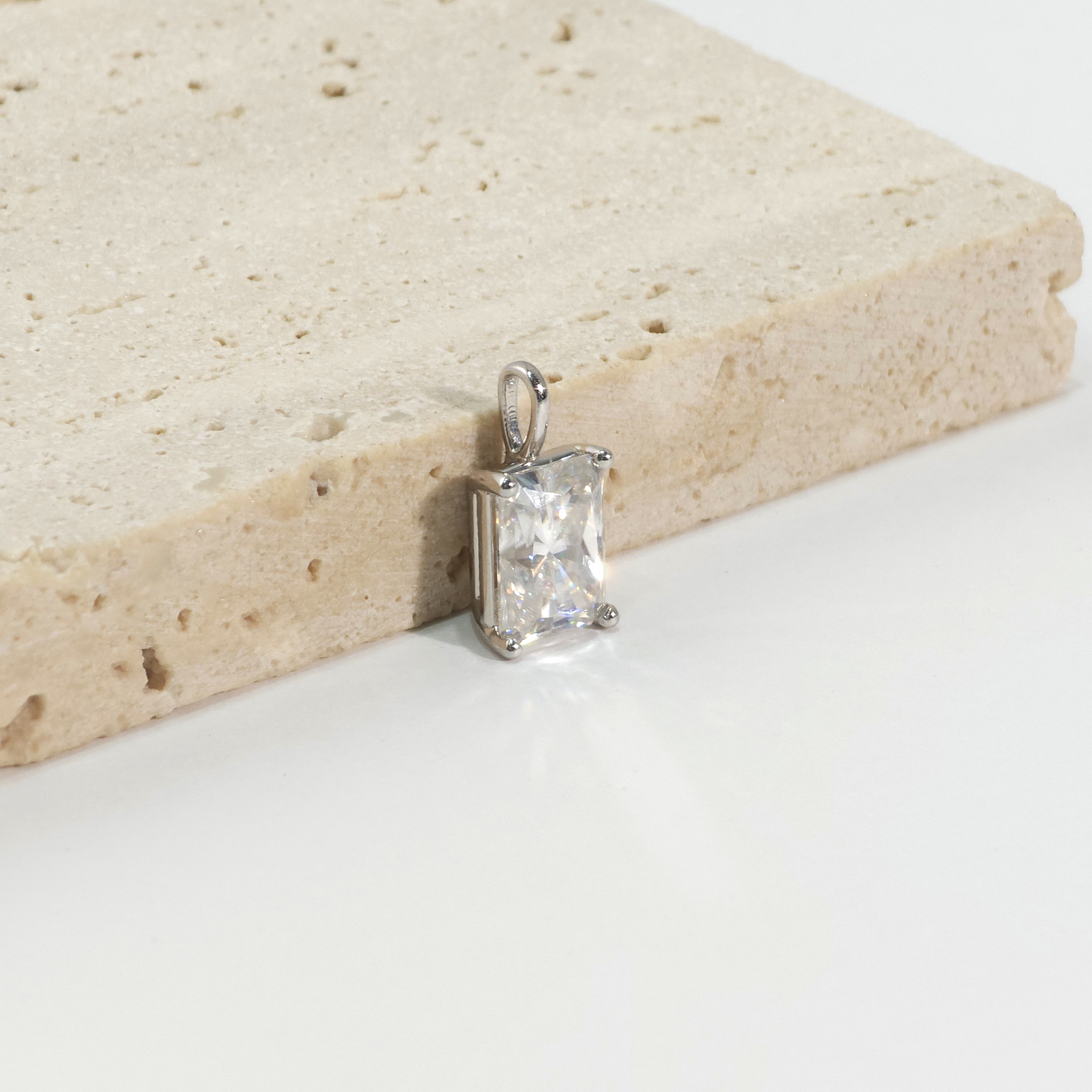 랩다이아 사각 펜던트 라디언트컷 목걸이 1캐럿 2캐럿 3캐럿 IGI D컬러 14k 18k - 상세 이미지 3