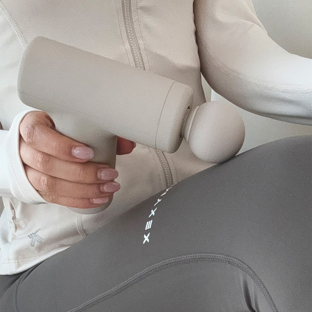 부이 무선 미니 컬러 마사지건 저소음 마사지 경량 감성 휴대용 마사지기 안마기 - 상세 이미지 4