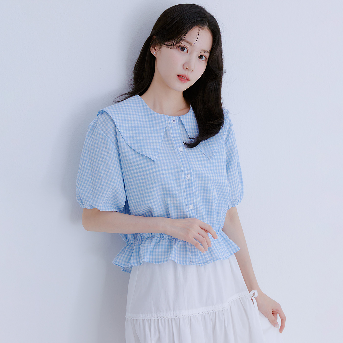 로엠 빅카라 체크 블라우스 RMBLE38R32 - 상품 이미지