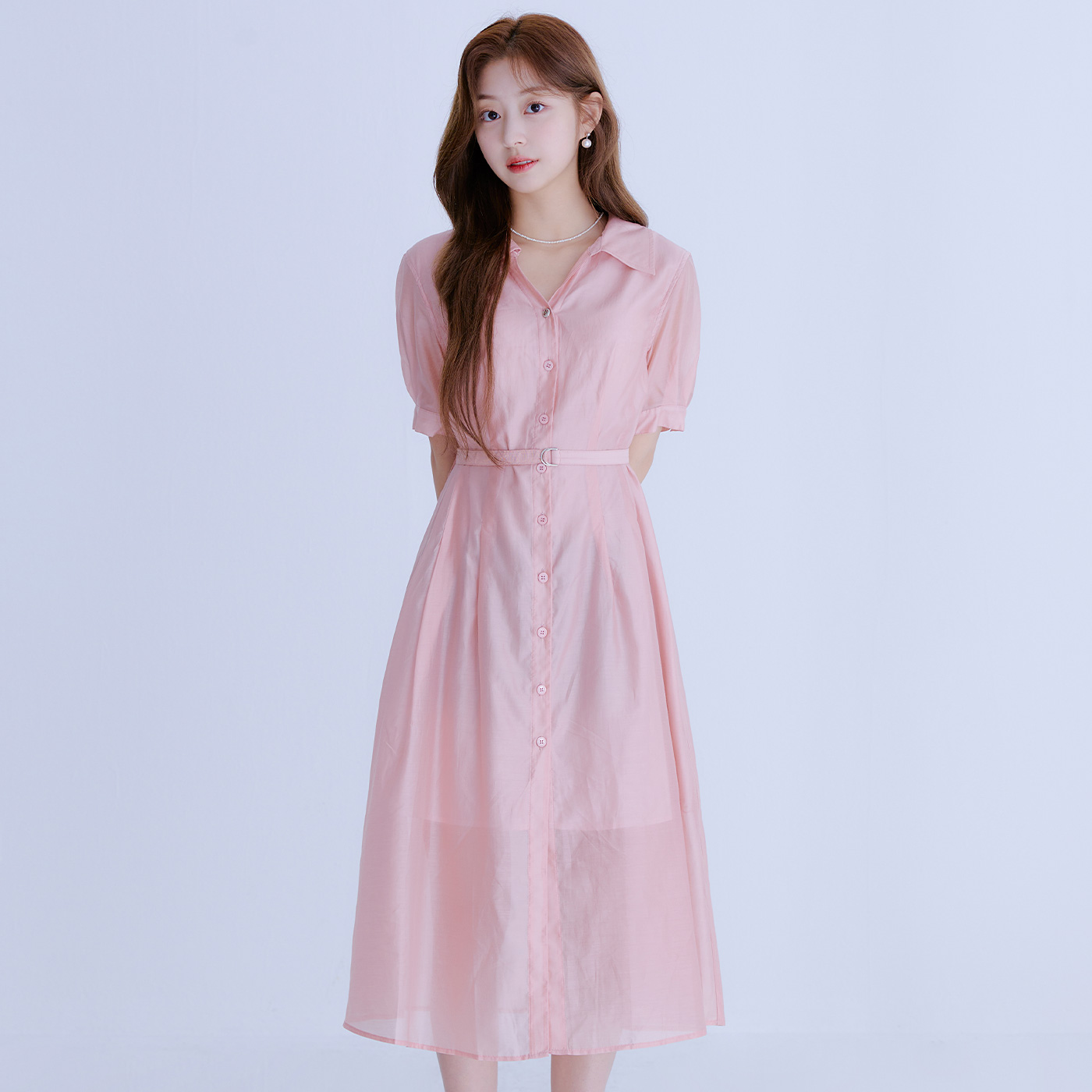 로엠 오픈카라 셔츠형 원피스 RMOWE37RT8 - 상품 이미지