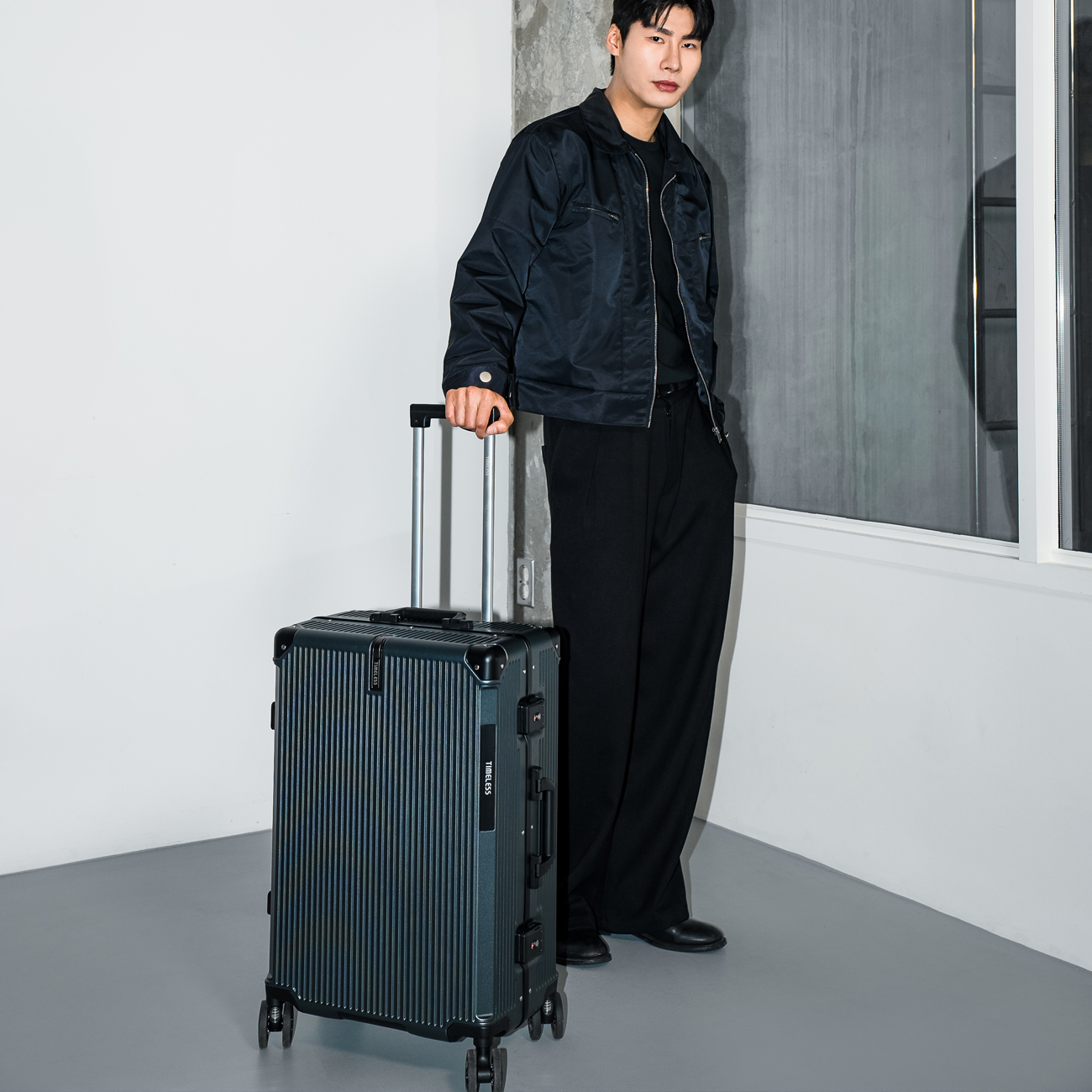 타임리스 투어릭캐리어 68cm(24인치) 78cm(28인치) 대형 큰 여행용 해외여행