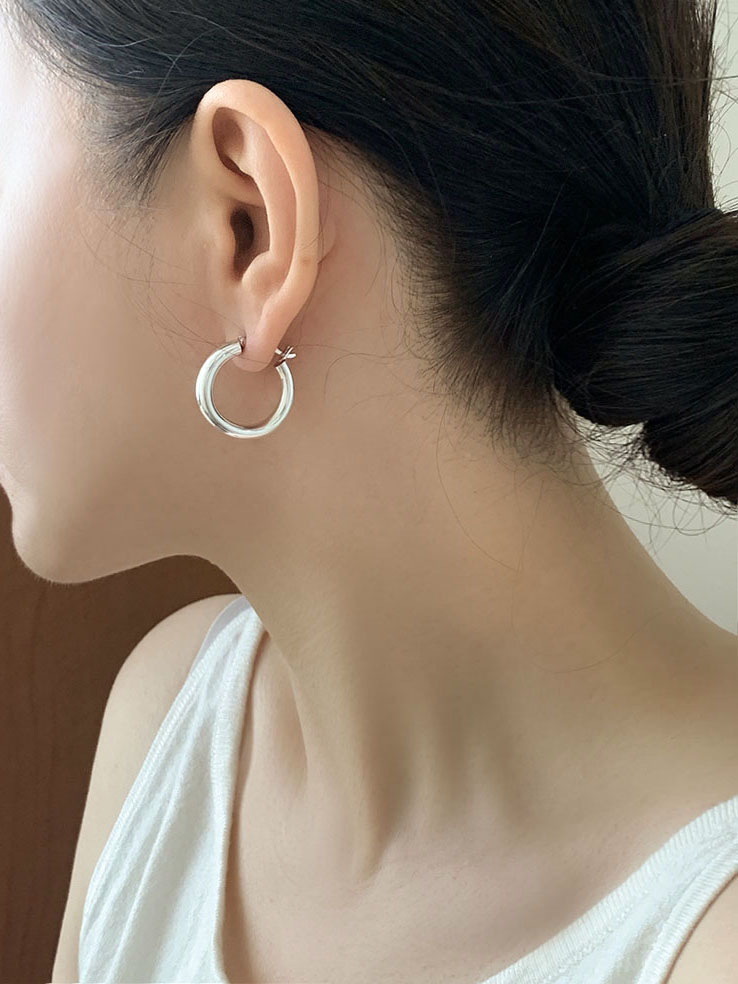 셀프러브 볼드 후프 이어링 - 925실버 원터치 기본 민자 원터치링귀걸이 빅은링 - 메인 이미지