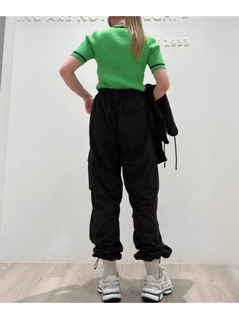 라코스테 LACOSTE 여성 반팔 크롭 3D 반소매 니트 그린 화이트 2컬러 - 상세 이미지 3