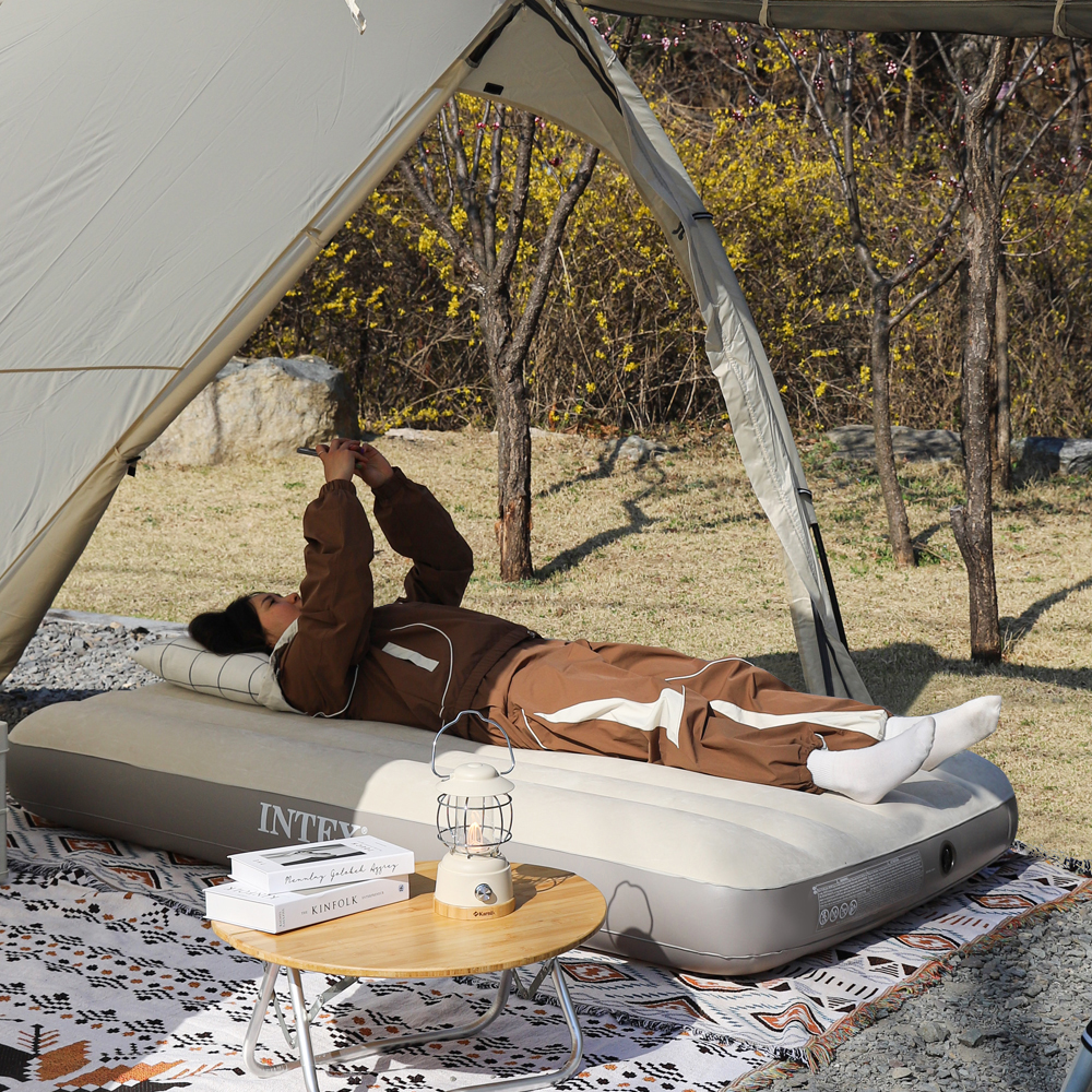 인텍스 에어매트 캠핑매트 침대 캠핑용 휴대용 매트리스 광폭싱글 아이보리