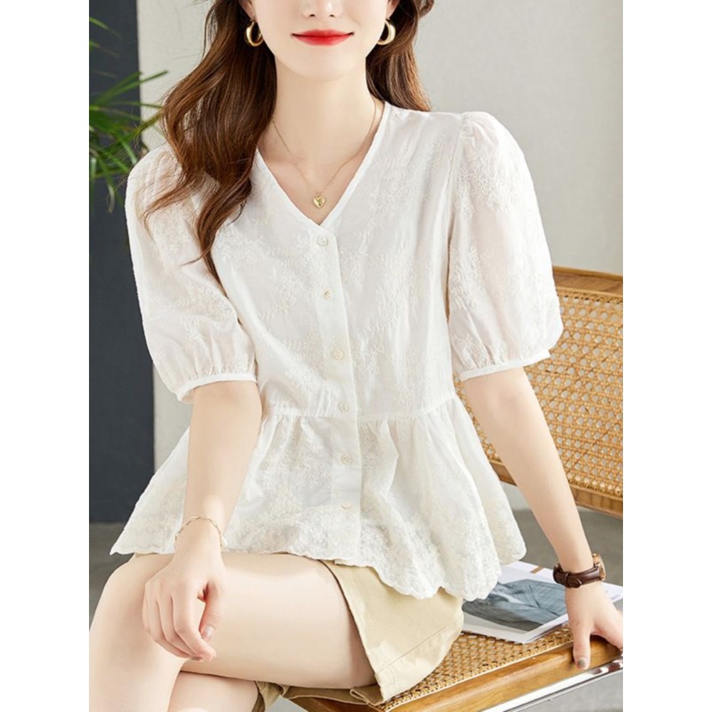 브이넥 블라우스 셔츠 반팔 자수 레이스 청순 여배우 예능 패션 코디 크림화이트 - 상세 이미지 3