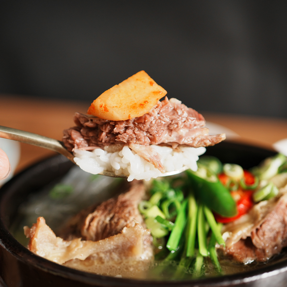 진한국물 선비찬 프리미엄 갈비탕 600g X 4팩 (+돌돌이당면) - 상세 이미지 5