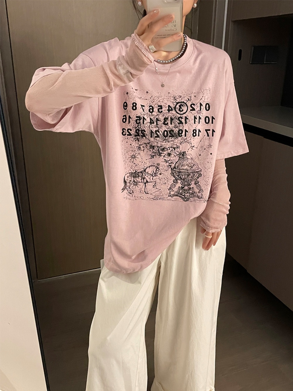 반팔 메쉬 티셔츠 레이어드 롱슬리브 여자연예인 뮤직비디오 패션 아이돌 힙한 그레이 3컬러 - 상세 이미지 2