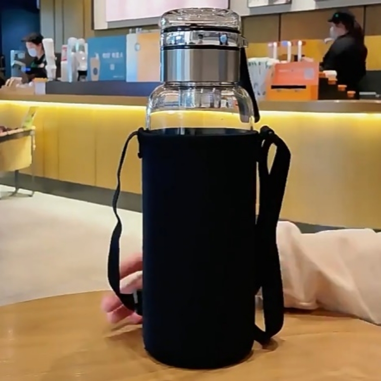 파우치 포함 투명 텀블러 700ml 내열 유리 텀블러 보온 보냉 차 망 티 거름망 휴대용 - 메인 이미지
