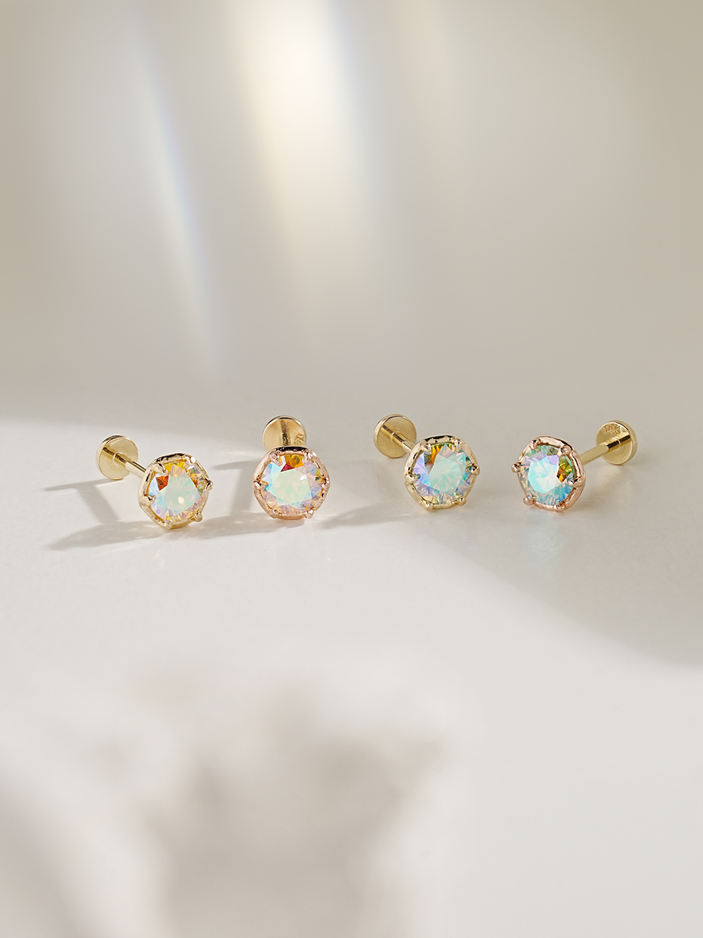 [0.8mm]14K 인터널 모이사나이트 다이아 오로라 라블렛 피어싱 3부