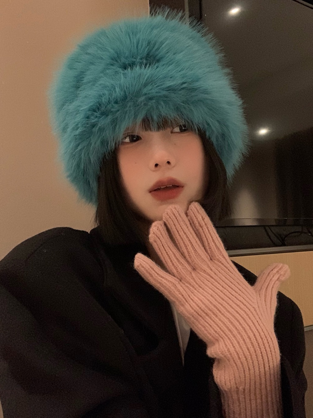 메텔 샤프카 모자 귀덮는 방한 댄서 아이돌 패션 군밤장수 보온 겨울 힙한 페이크퍼 5컬러 - 상세 이미지 2
