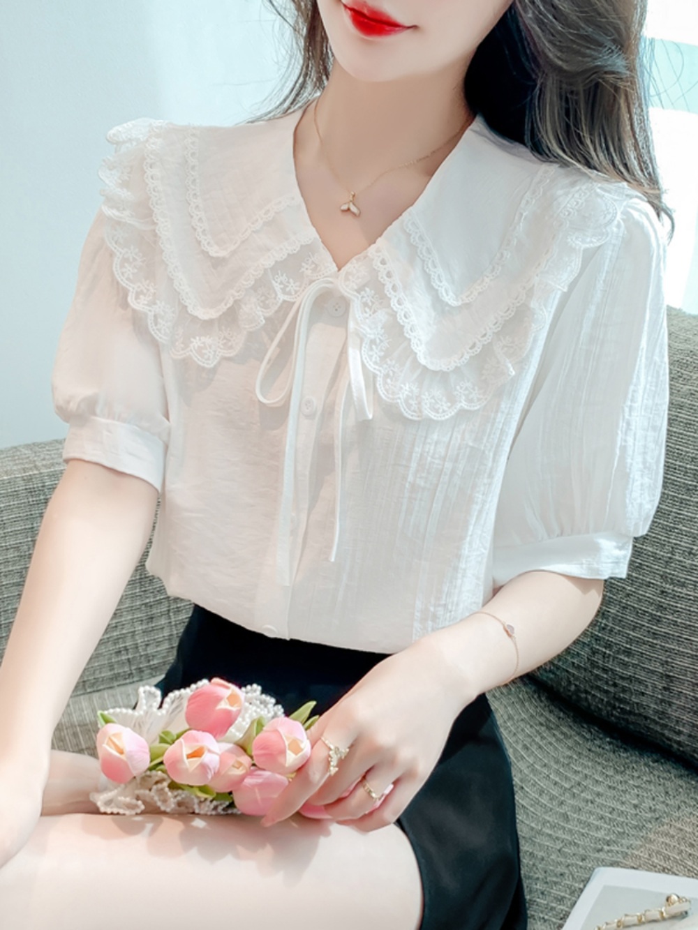 빅카라 반팔 블라우스 레이스 프릴 리본 타이 예능 10화 여배우 패션 코디 그린 화이트 - 상세 이미지 2