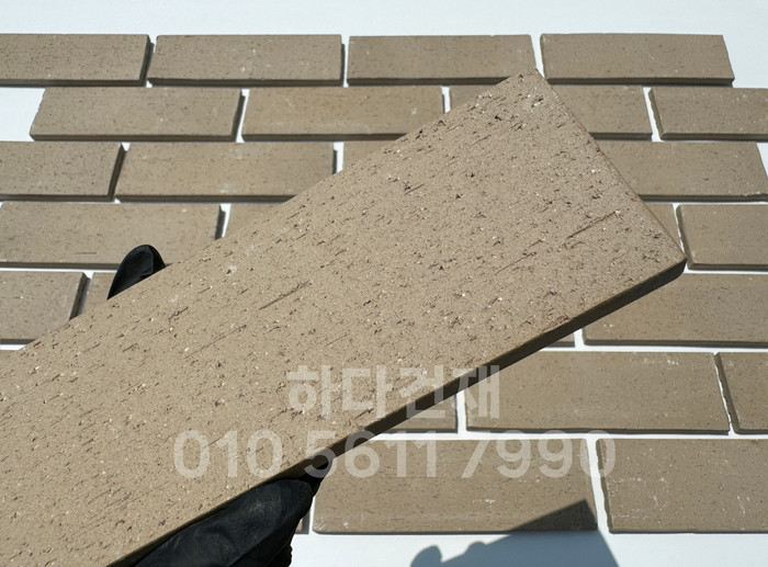 올라운더 점토타일 260x80x12T 베이지 테라코타타일 / 하다건재