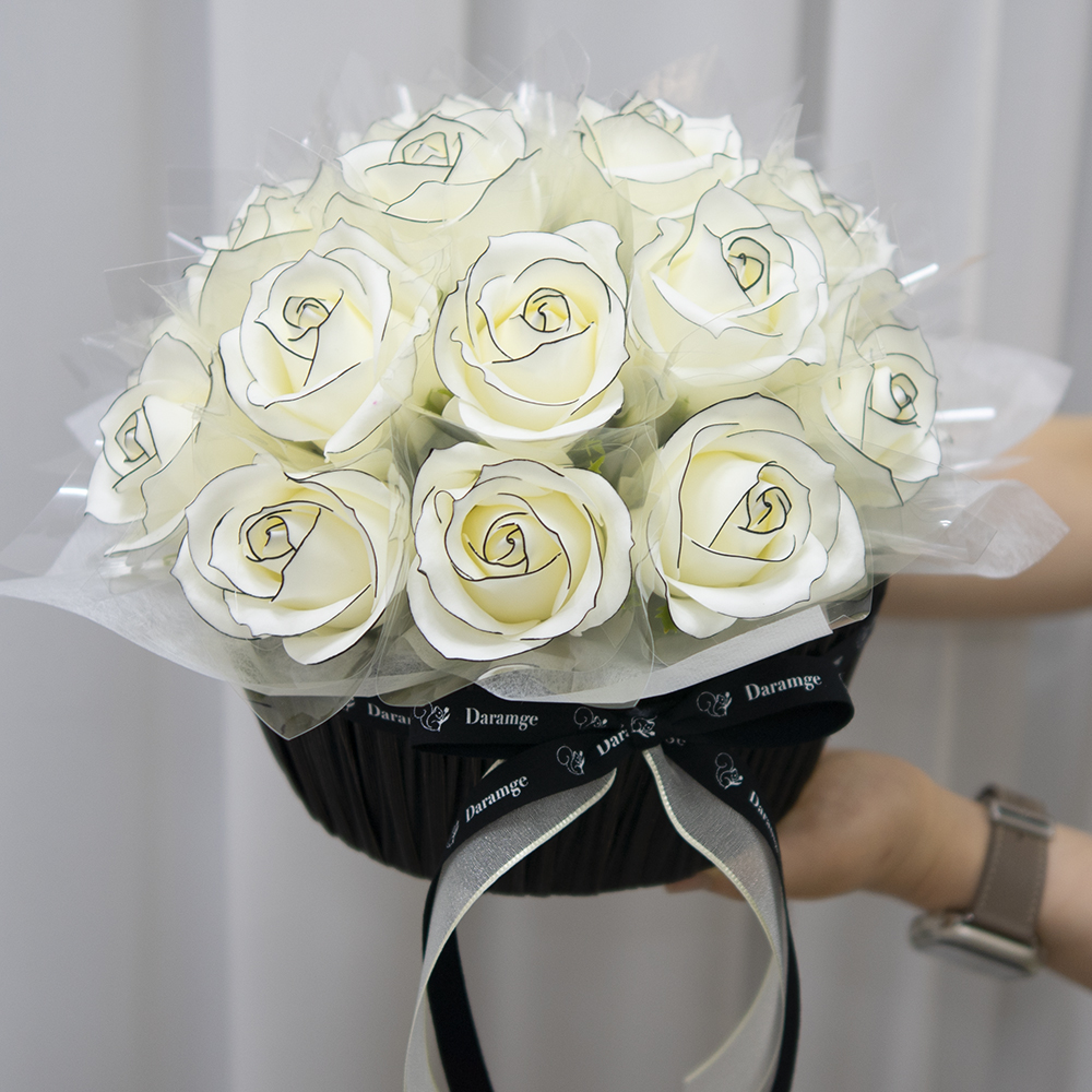 돈꽃바구니 라인장미 비누꽃 현금 용돈 부모님 생신 축하 와이프 기념일 프로포즈 선물 - 상세 이미지 4