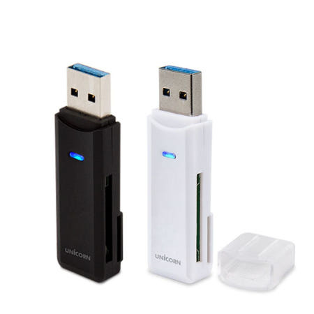 손쉽게 설치 제거가 가능한 핫스왑 기능 지원 고휘도 동작표시 LED 탑재 USB3.0 휴대용 미니 카드리더기 XC-700A