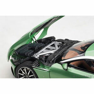오토아트 AUTOart 1:18 애스턴 마틴 DB11 메탈릭 그린 - 상세 이미지 4