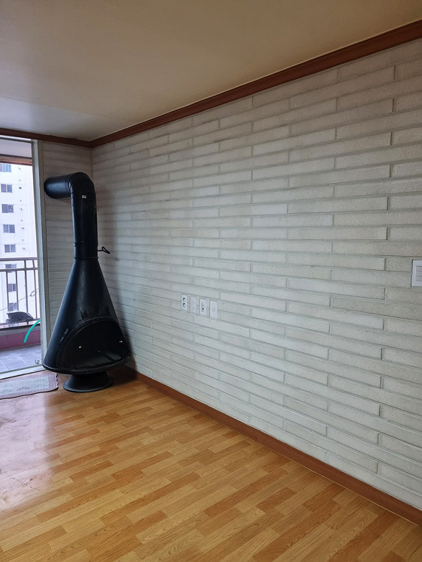 크리스탈화이트 롱타일 600x60x11T / 하다건재 천연석타일