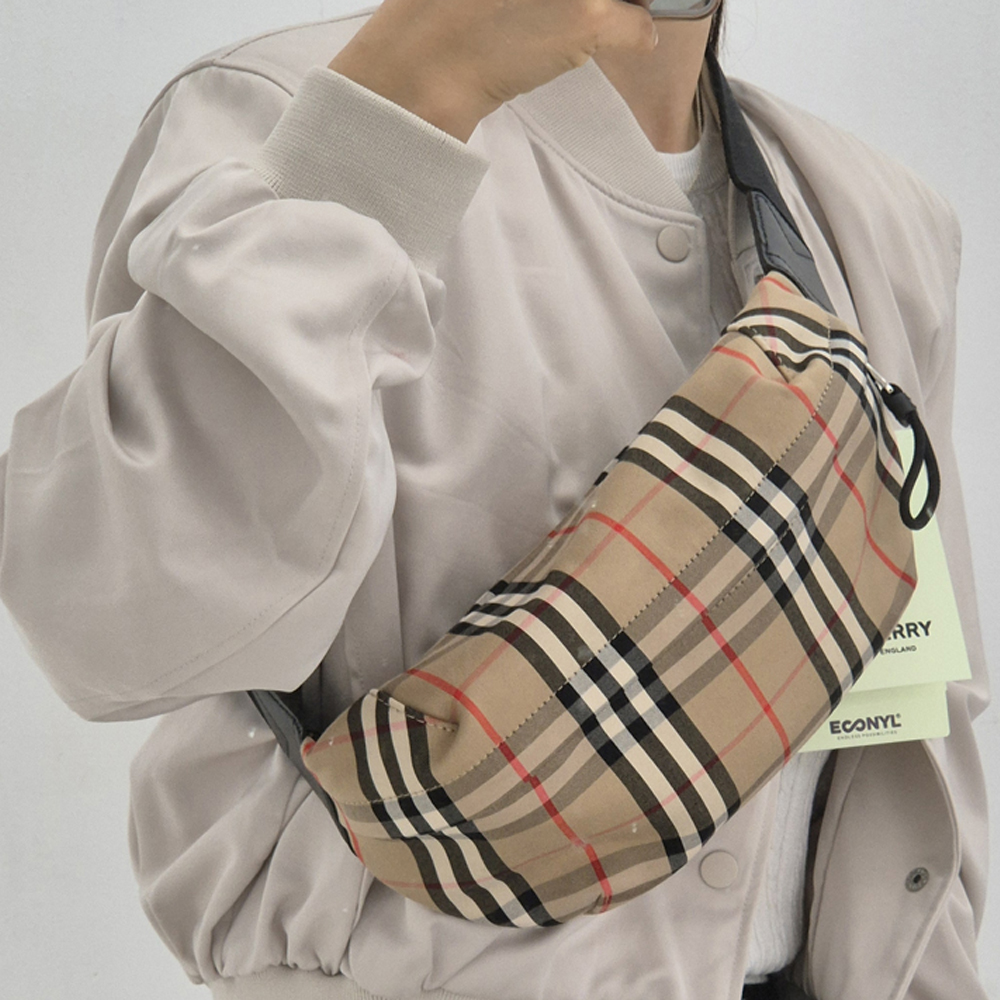 버버리 힙색 남여공용 빈티지체크 소니 벨트백 범백 8010430 80256681