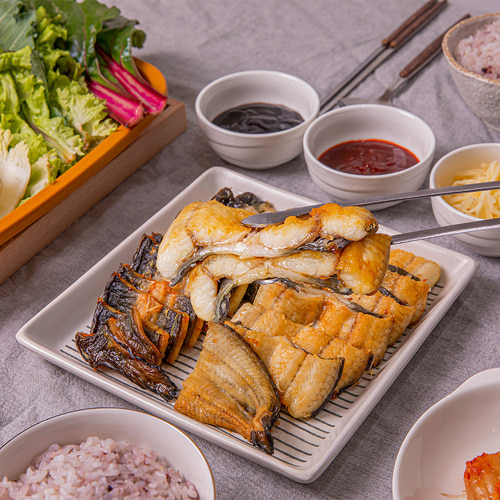 우리 동네 자포니카 민물장어 초벌구이 800g : 우리 동네 농수산