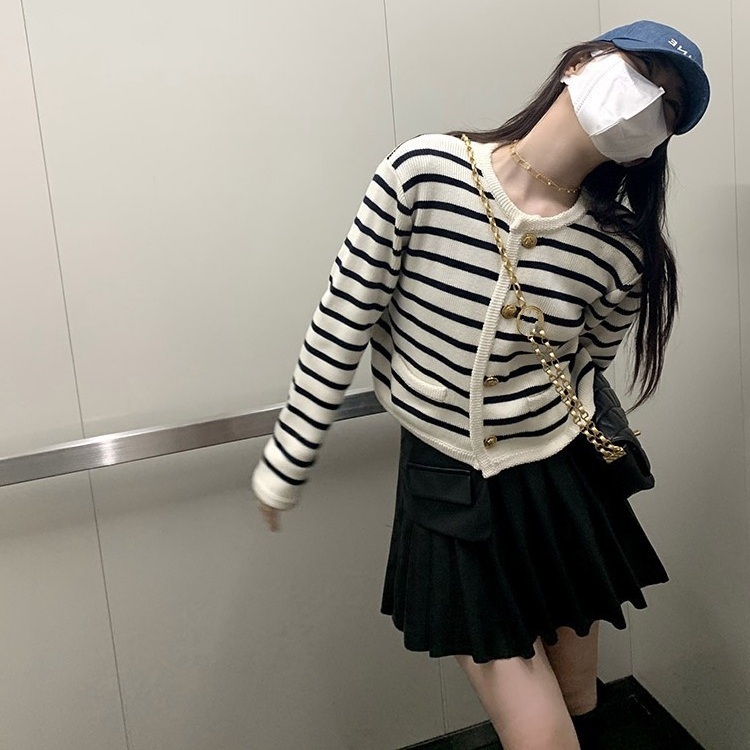 미녀와순정남 36회 이영은 가디건 레드 고명동 캐주얼 스트라이프 의상 옷 패션 - 상세 이미지 5