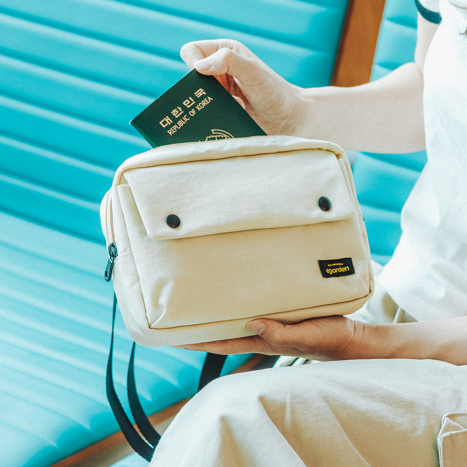 에가든 본보야지 크로스백 여행용 미니 슬링백