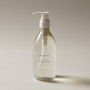 아로마티카 수딩 알로에 베라 젤 300ML 아이 있는 집에서도 부담 없이 보관하기 좋은 쿨링젤