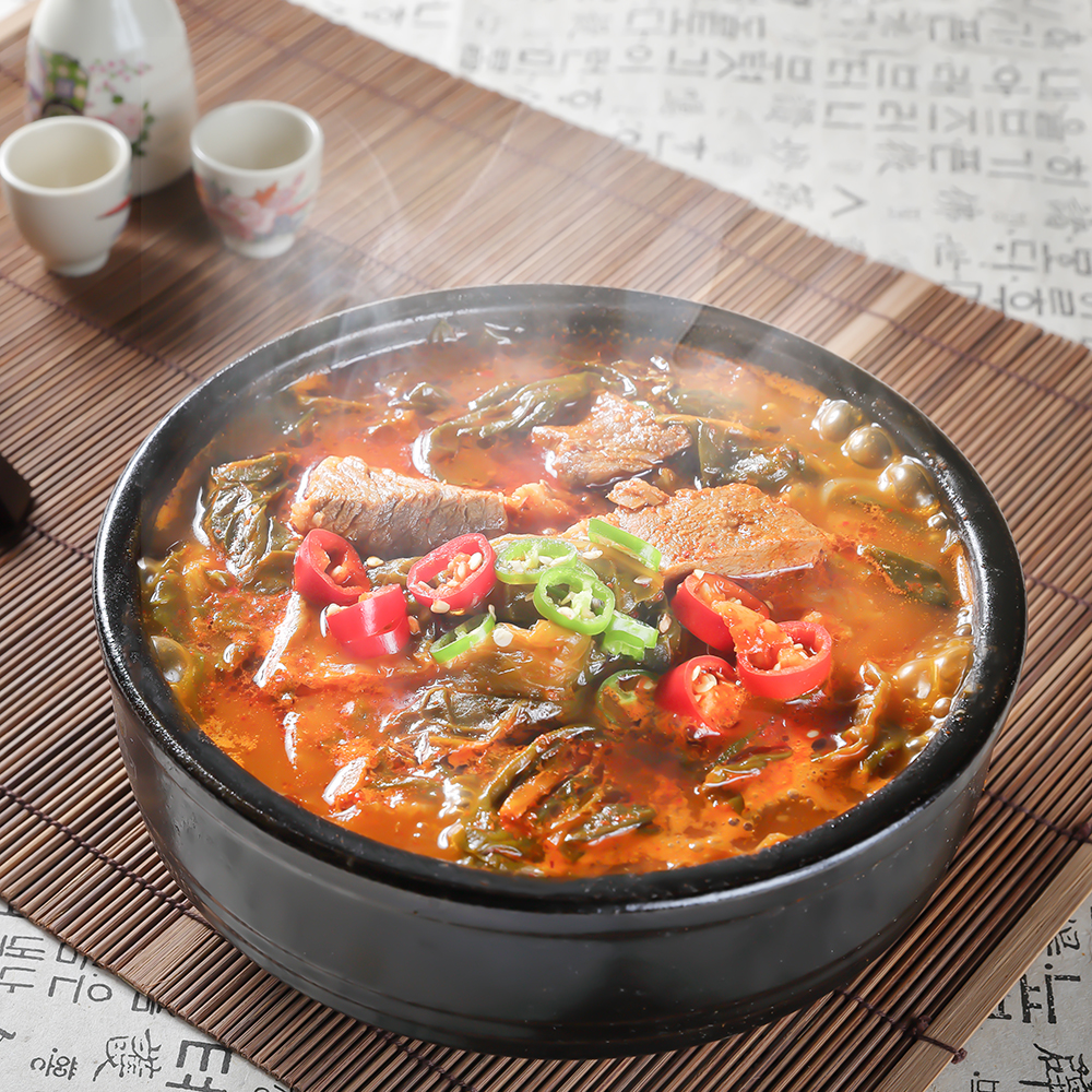 [3팩세트] 가마솥으로 끓인 얼큰 소고기국밥 소내장탕 육개장 외 : 포플레이