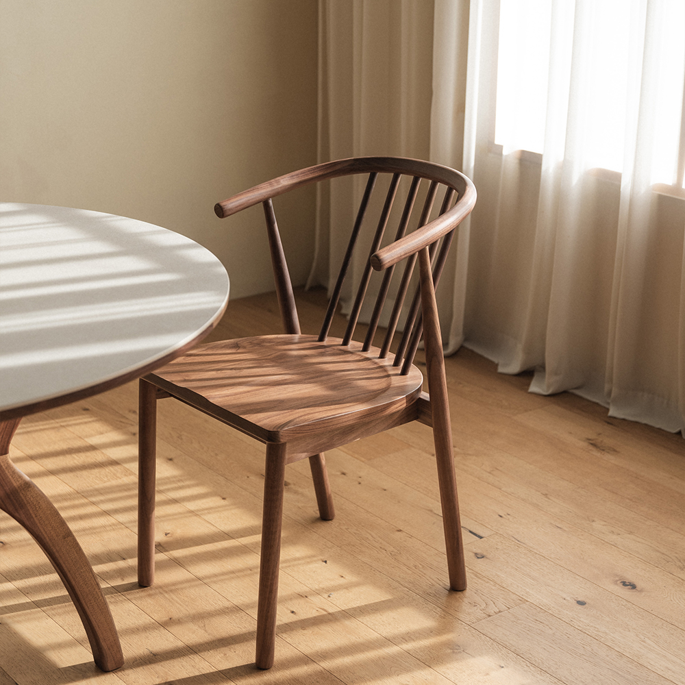 번드 브리즈 원목 의자 암체어 월넛