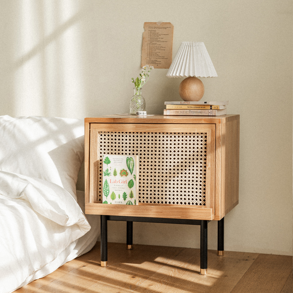 번드 비스트로 라탄 원목 매거진 침대 협탁