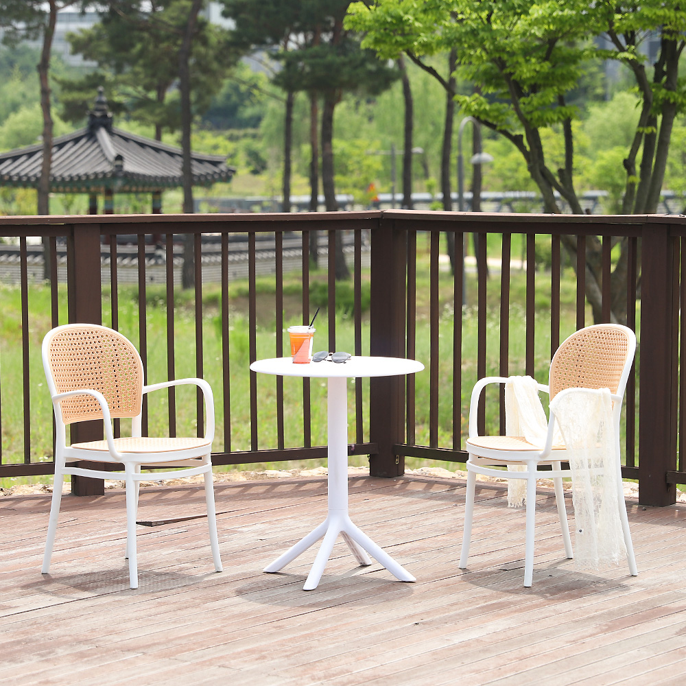 2인용 오로라 야외테이블세트 테라스 정원 플라스틱 야외의자세트 화이트