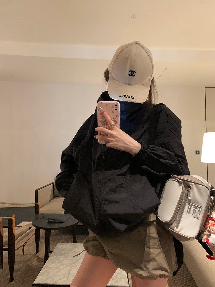 여자 바람막이 점퍼 자외선차단 등산 하이킹 다용도 봄 가을 캐주얼 힙한 패션 베이지 블랙 - 상세 이미지 3
