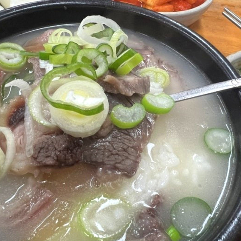 [히트상품] 고기듬뿍 맑은 소머리국밥 600g / 쫀득한 머릿고기 진한육수 - 상세 이미지 3