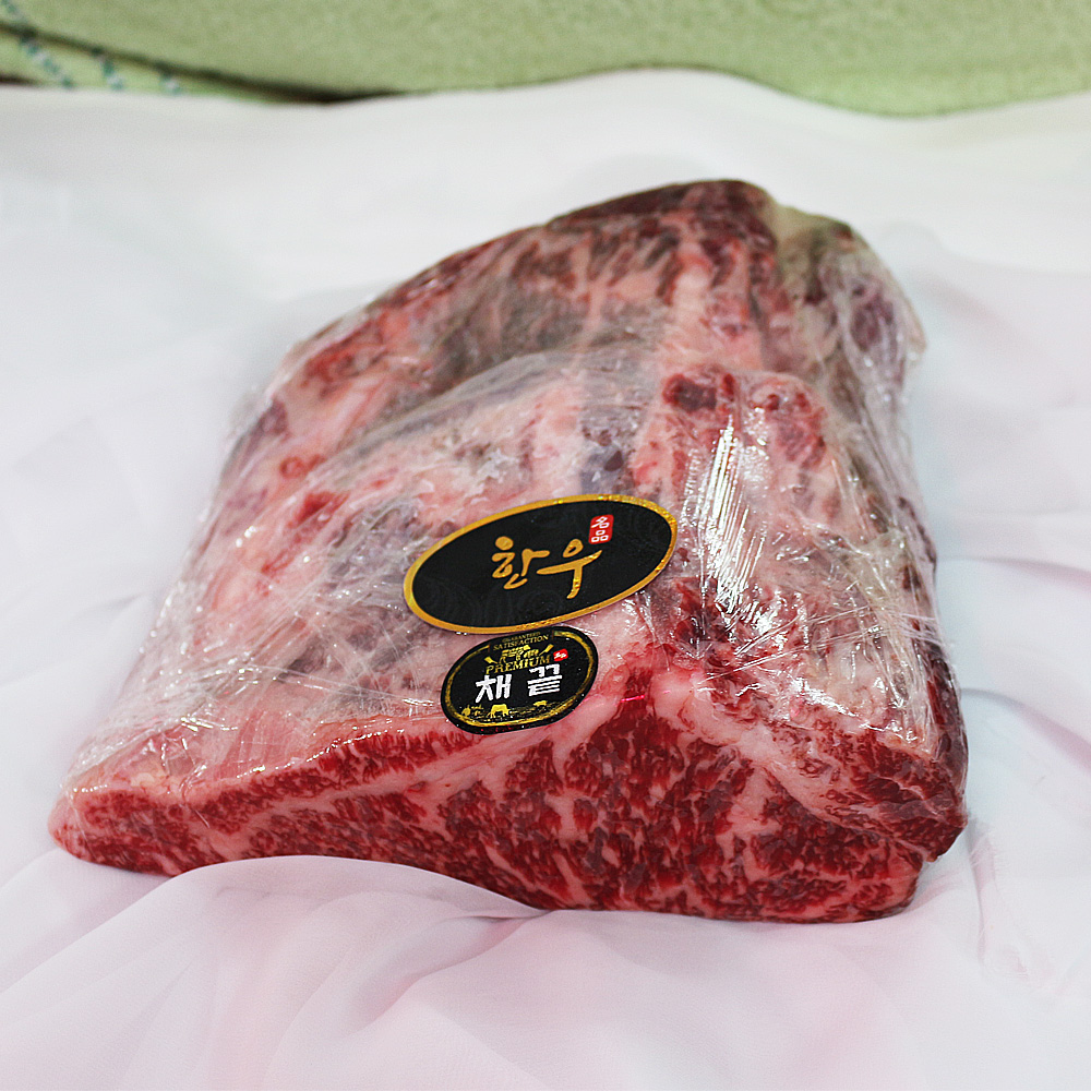 [사하구 배달] 기름과 살의 적절한 균형 고기 한우 채끝살 100g [신평 정우식육점] : 동네시장 장보기